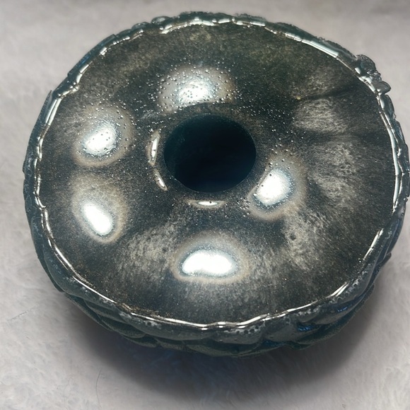 Green metallic Dragon Reptile paperweight - Picture 3 of 4